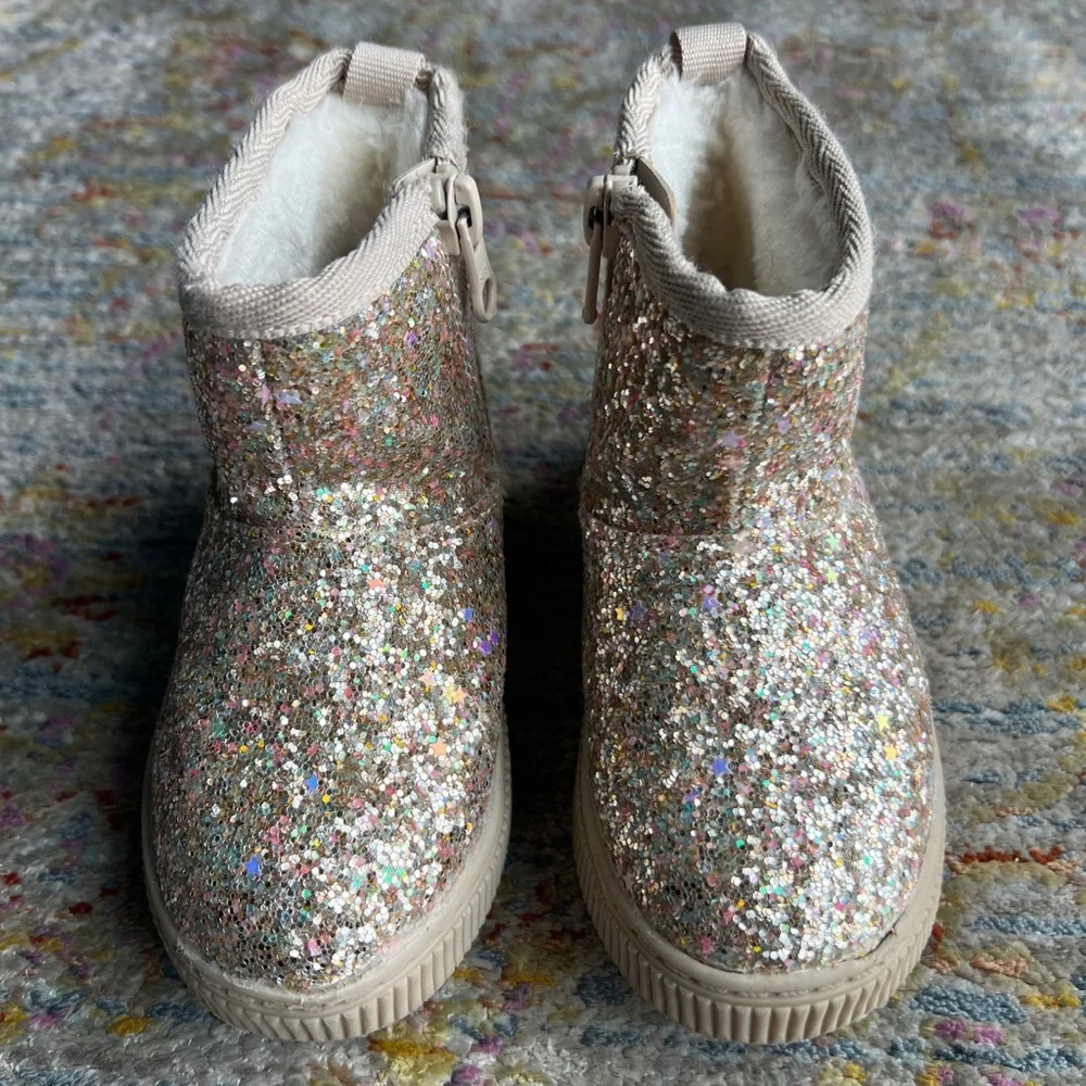 Cat & Jack Gold Sparkle Glitter Toddler Arlo‎ Shearling Style Boots 6